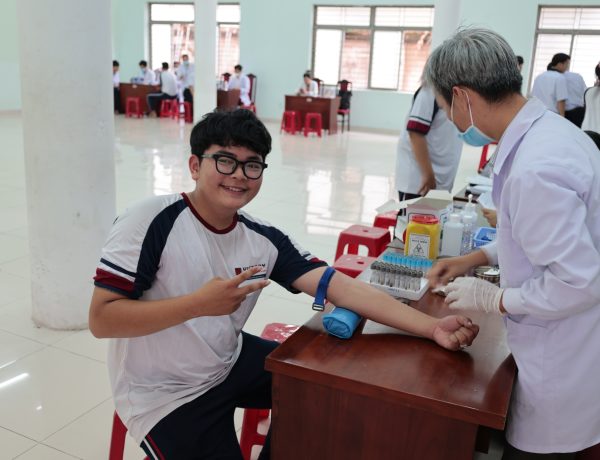 THPT CHIẾN THẮNG PHỐI HỢP CÙNG BỆNH VIỆN ĐA KHOA KHU VỰC CỦ CHI TỔ CHỨC KHÁM SỨC KHỎE CHO HỌC SINH